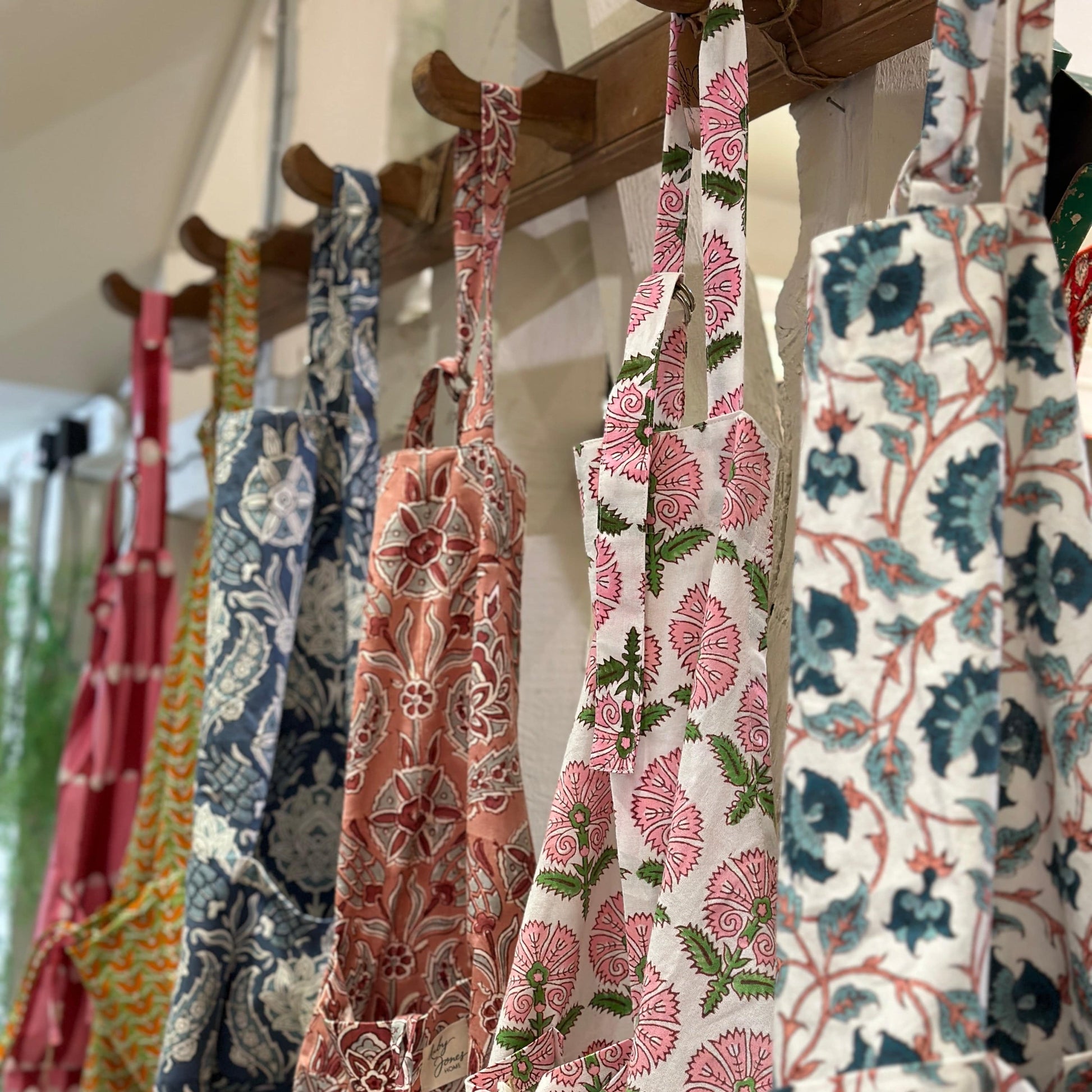 Aprons Apron - Blue Botanical 23091