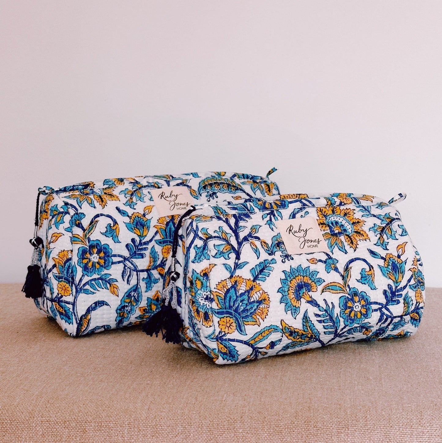 Lifestyle Cosmetics Bag - Cerulean & Gold Climbers