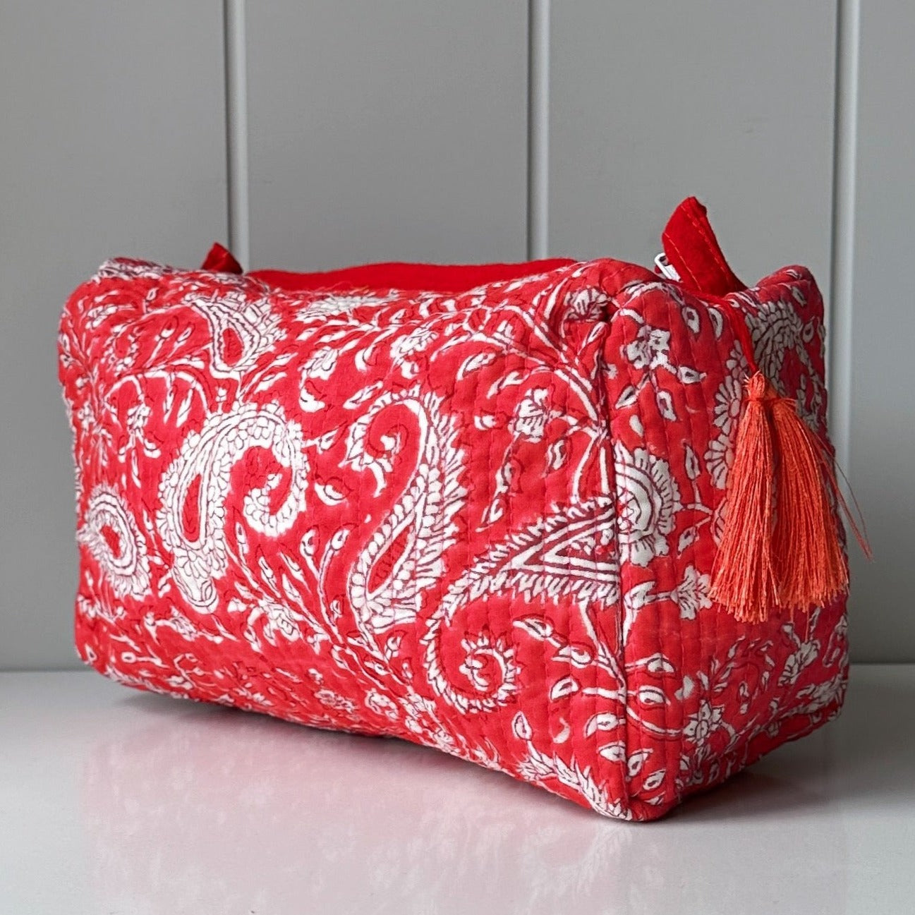 Lifestyle Cosmetics Bag - Crimson & White