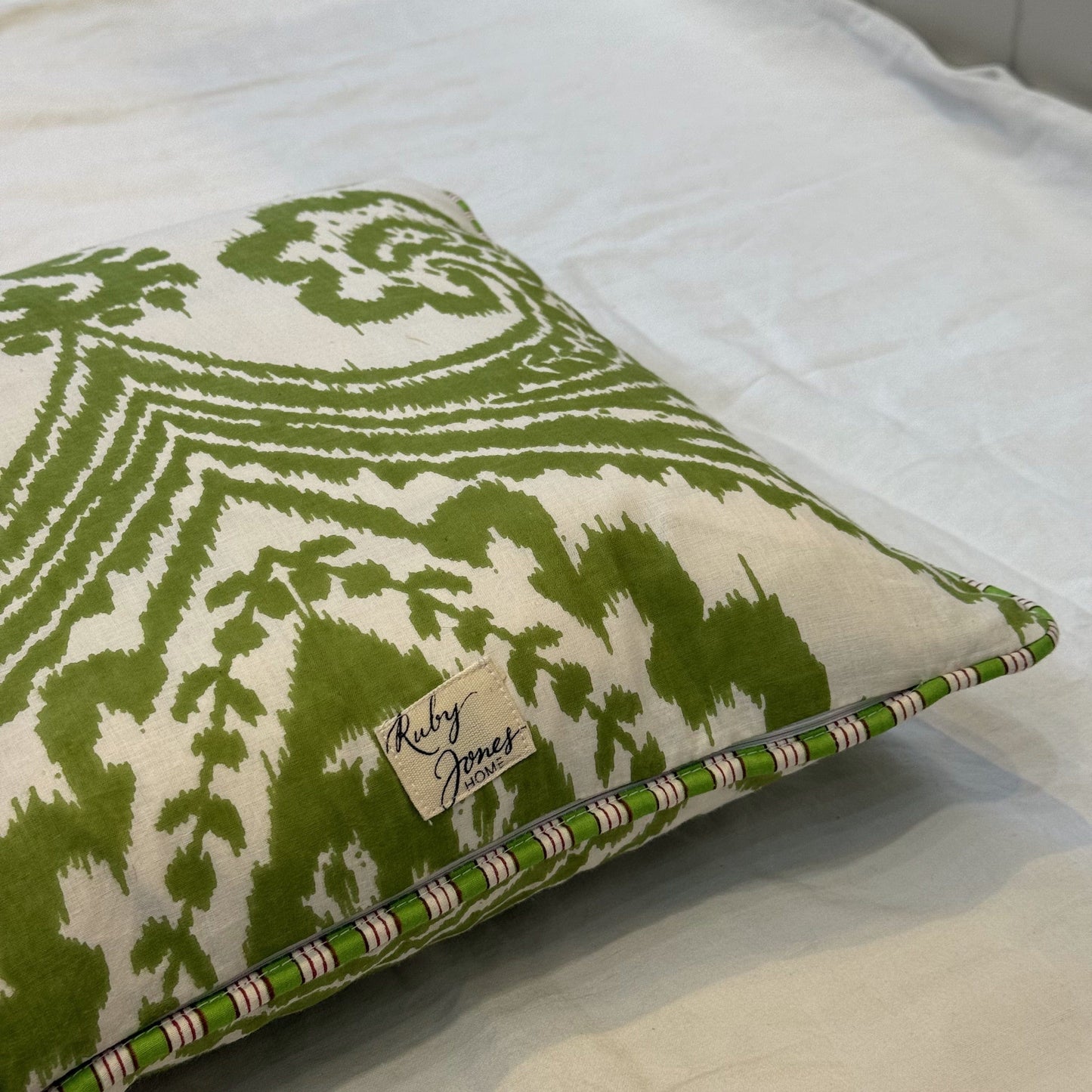Cushions Cushion - Pea Green on Ikat with Green stripe Piping 25065