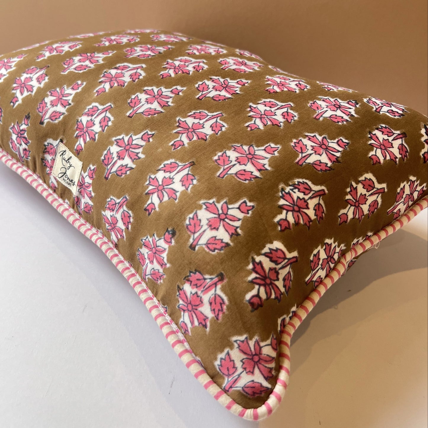 Cushions Cushion - Pink Flowers on Cinnamon - 30x40cm
