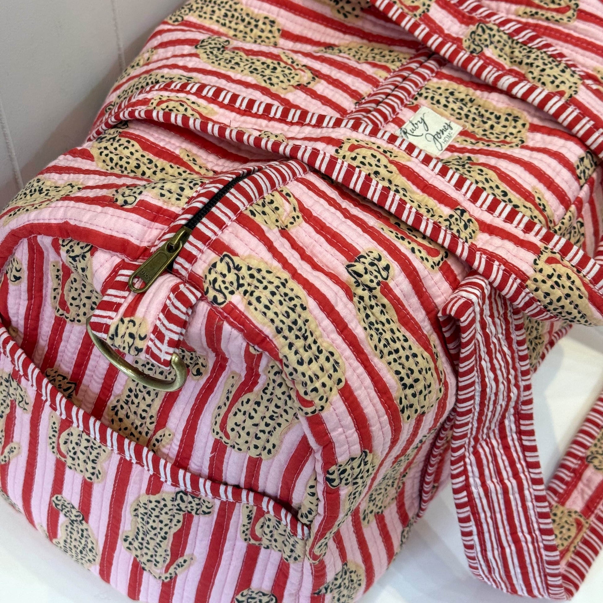 Overnighter Bags Overnighter - Candy Stripe Cheetahs 24642