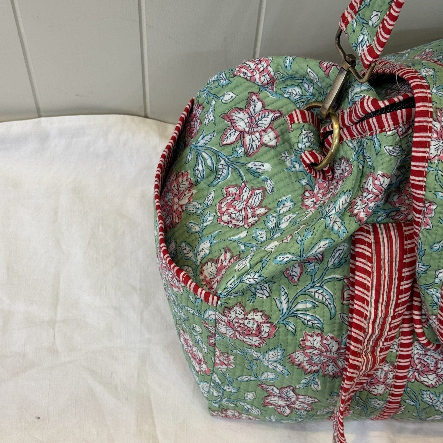 Overnighter Bags Overnighter - Pink Climbing Flowers on Mint 25077