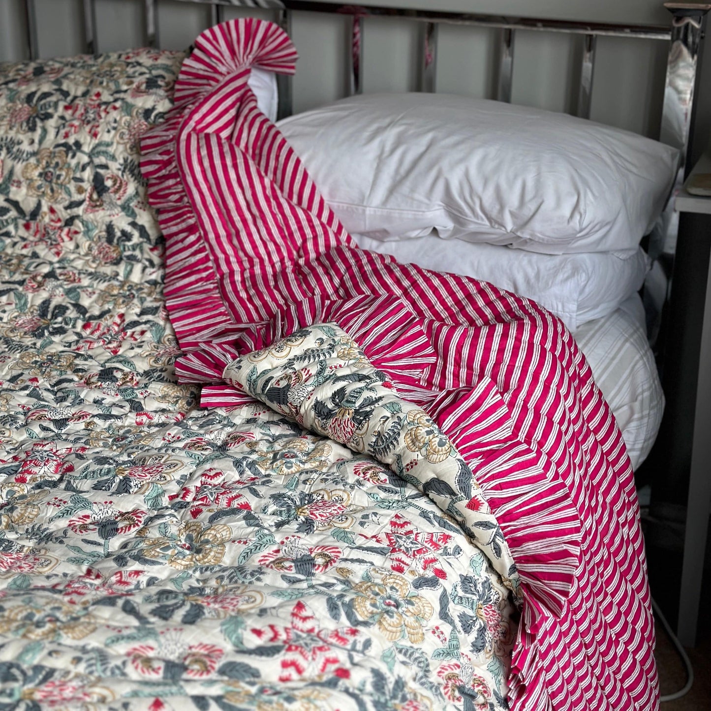 Quilt Ruffle Quilt - Fuchsia Pink and Sage Green 21487