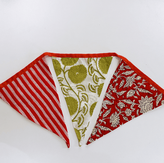 Misc Seasonal Bunting - 2.4m Red 21270