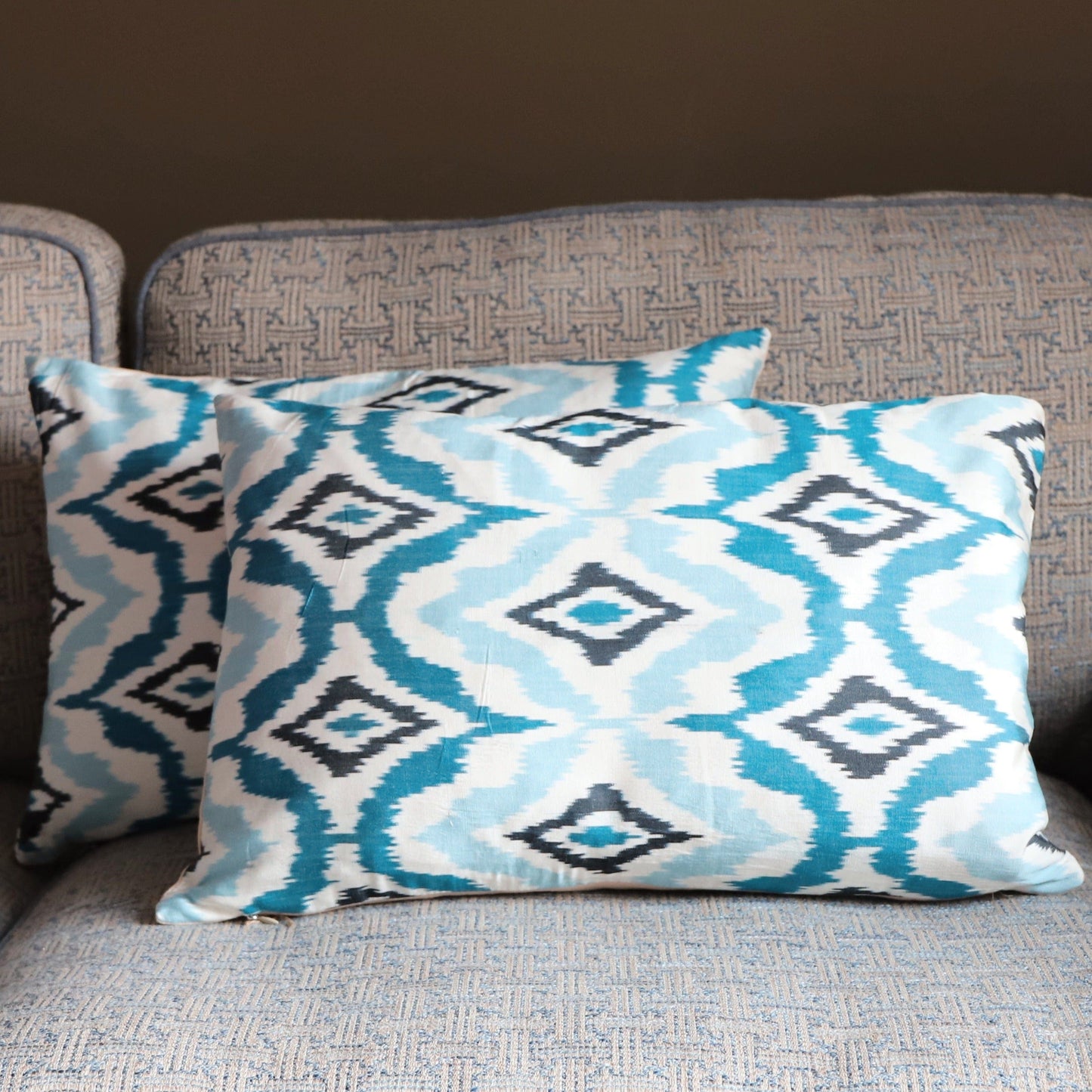 Cushions Silk Cushion - Blues with Black 20079