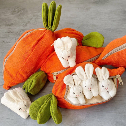 Toys Bunnies in Carrots Orange 10735