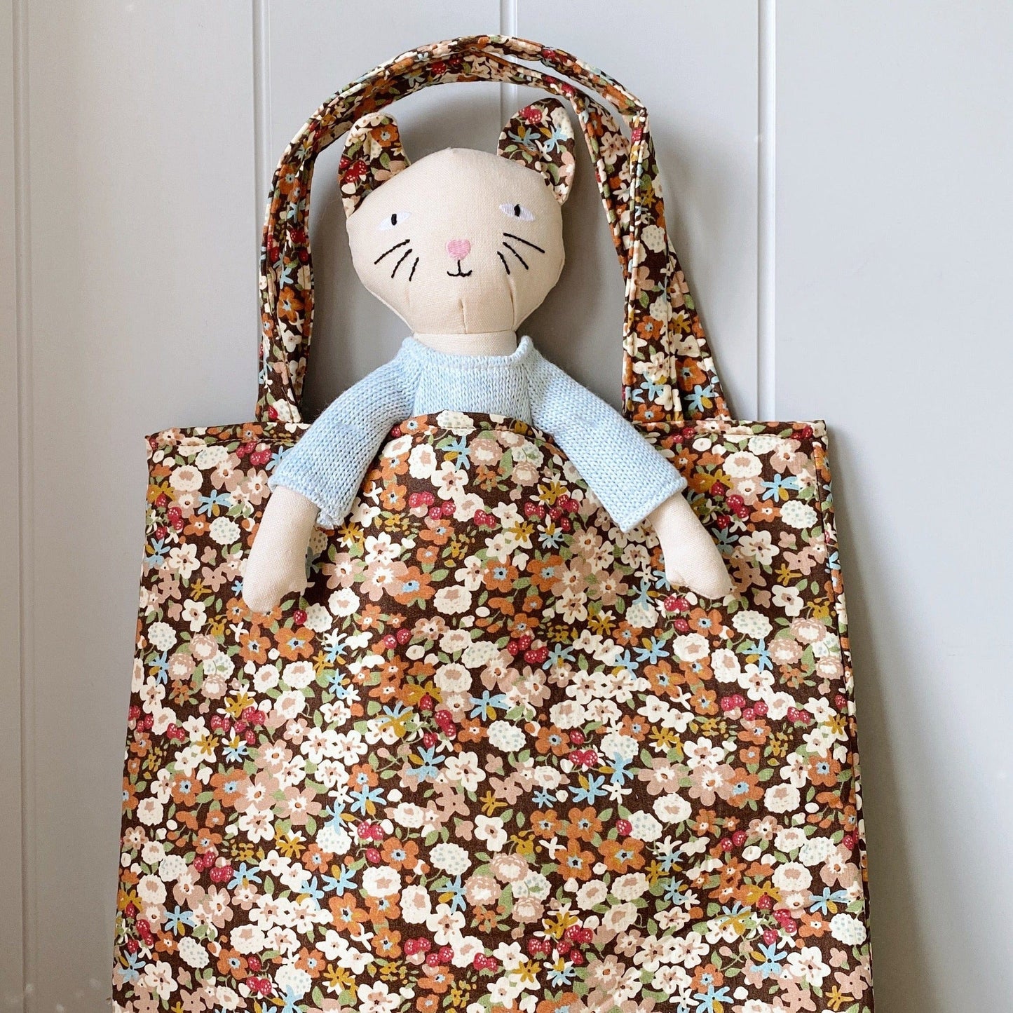 Bloomingville Toys Cat in a Bag 17795