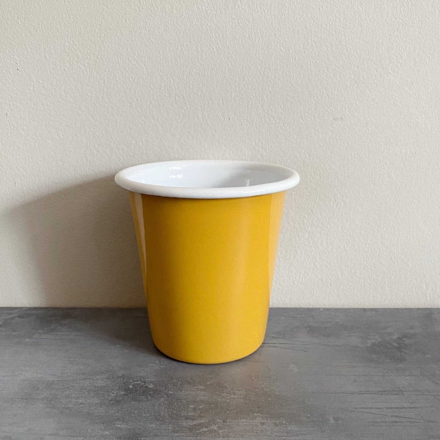 Kitchenalia Enamel Tumblers Mustard Yellow 11945