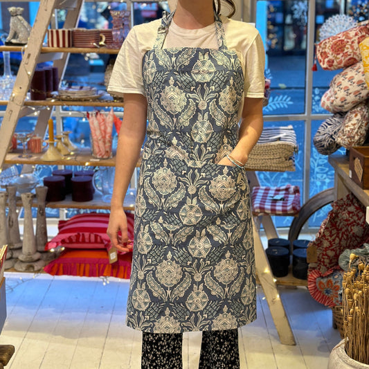 Tablecloths & Napkins Apron - Indigo Botanical 21545