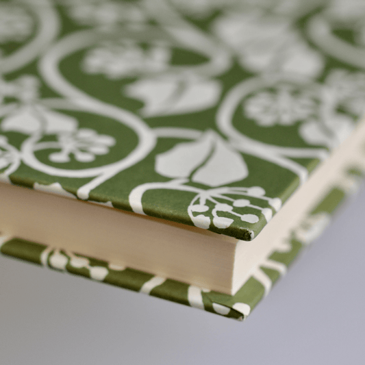 Greetings Cards & Stationery Cambridge Imprint - Very Large Hardback Notebook