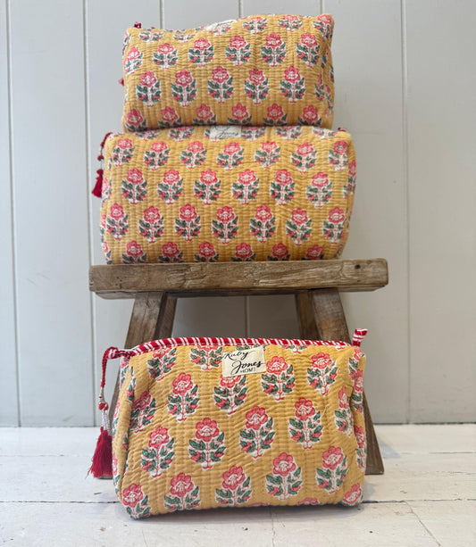 Cosmetics Bags Cosmetics Bag - Coral Flowers on Sand