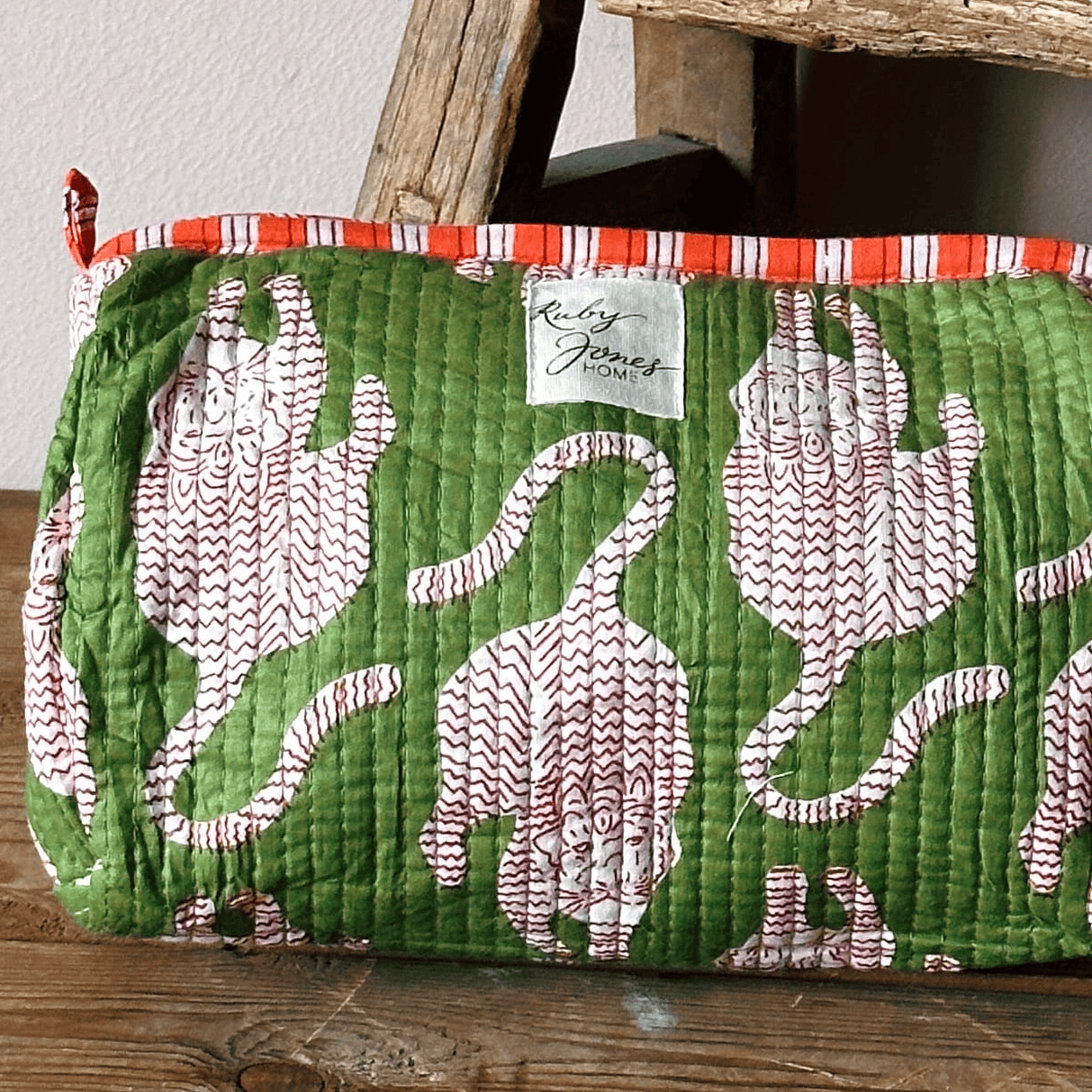 Cosmetics Bags Cosmetics Bag - Green Tiger Print