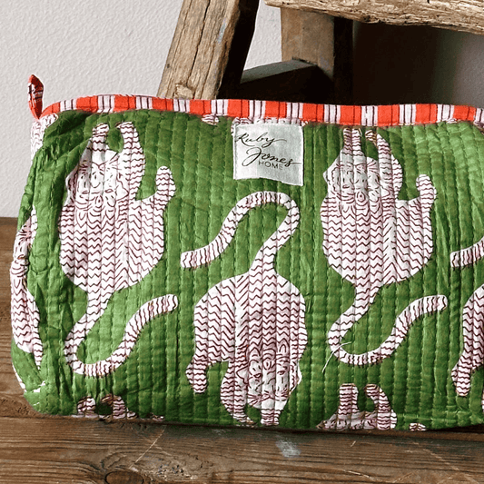 Cosmetics Bags Cosmetics Bag - Green Tiger Print
