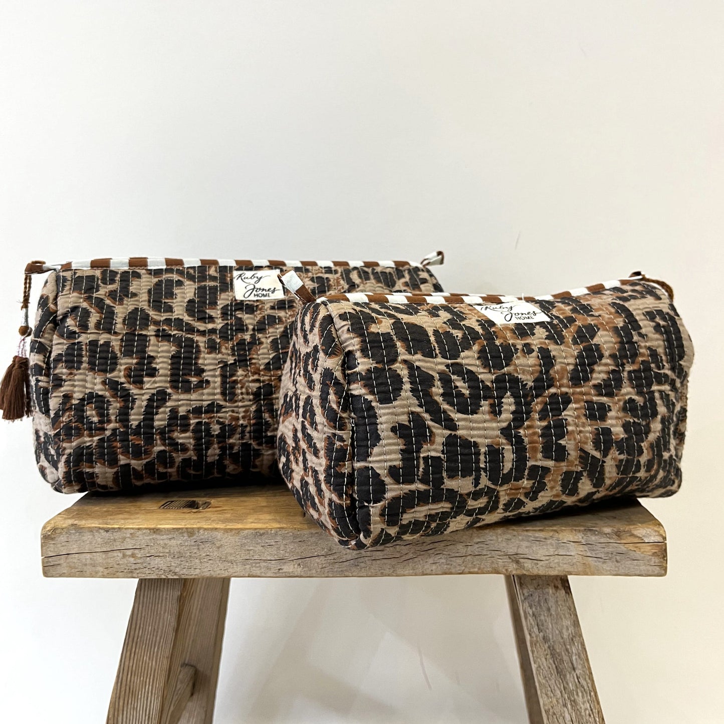 Cosmetics Bags Cosmetics Bag - Leopard Small 27090