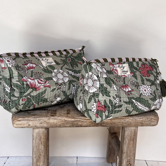 Cosmetics Bags Cosmetics Bag - Malva Pink Botanicals on Green