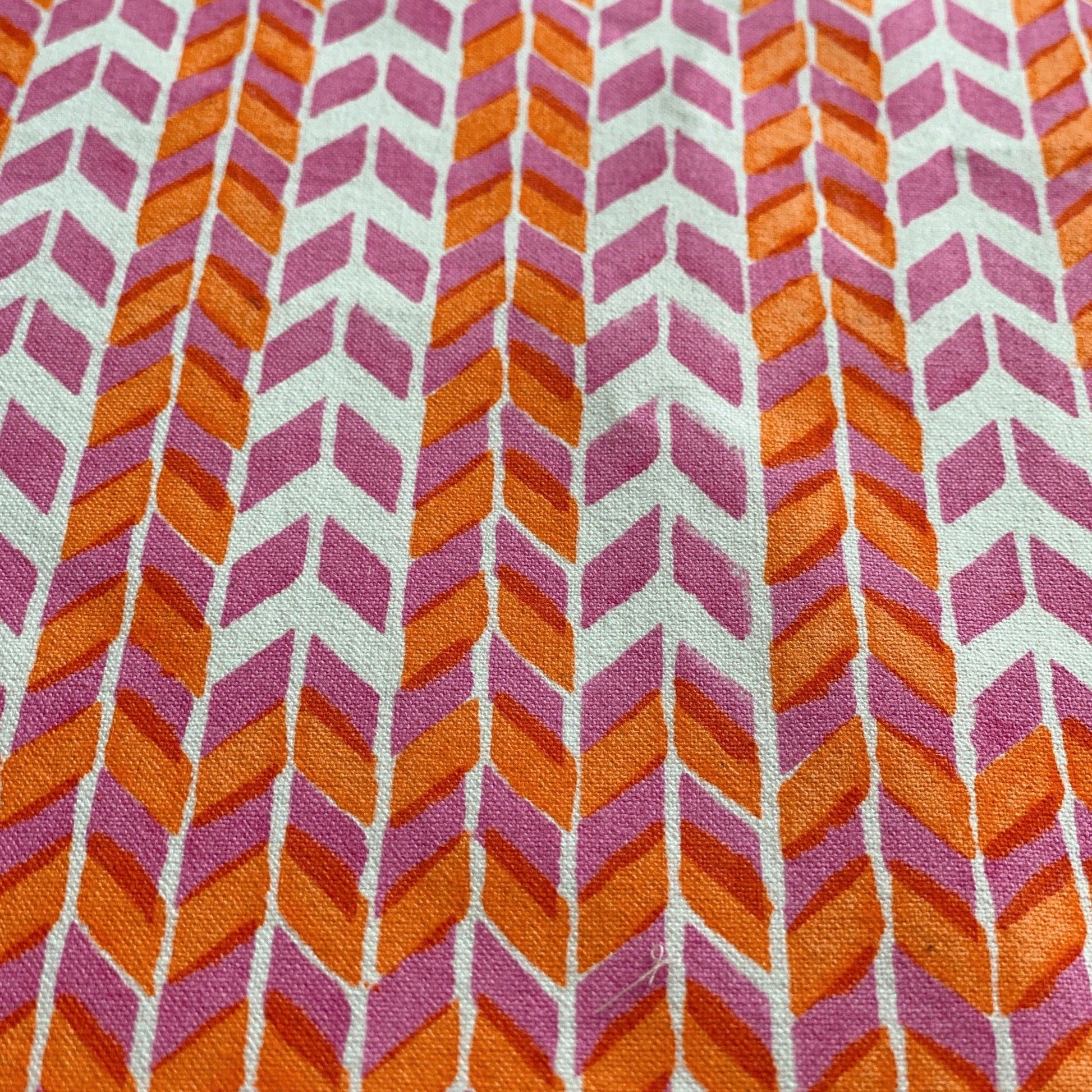 Tablecloths & Napkins Cotton Table Runner - Chevrons Pink/Orange 225x38cm 20117