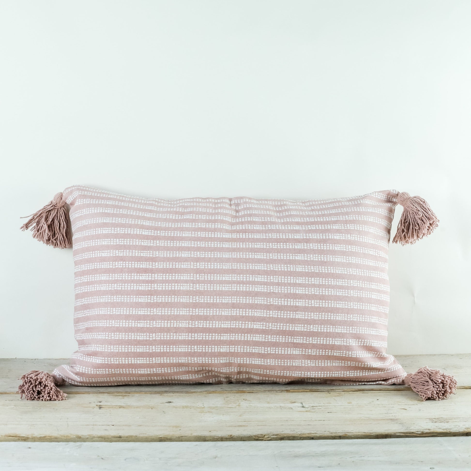 Cushions Cushion - Cobbled with Tassel / Blush 27050