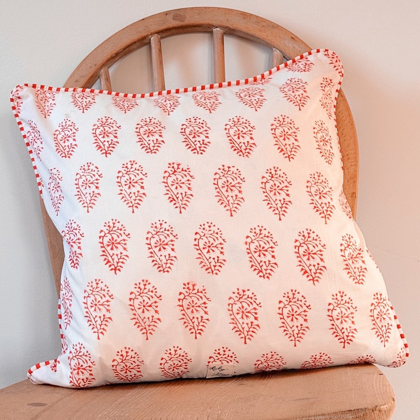 Cushions Cushion - Red Chilli Paisley with Red Piping 24283