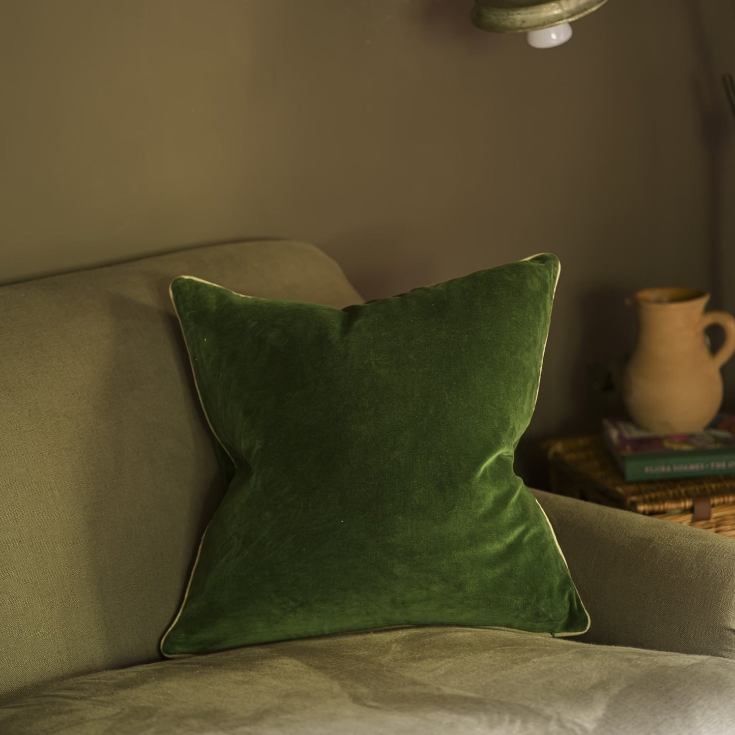 Cushions Cushion - Velvet, Parrot Green 50x50cm 24826