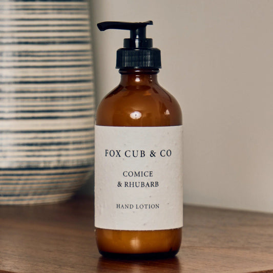 Creams & Ointments Fox Cub & Co. Hand Lotion Comice & Rhubarb 27417