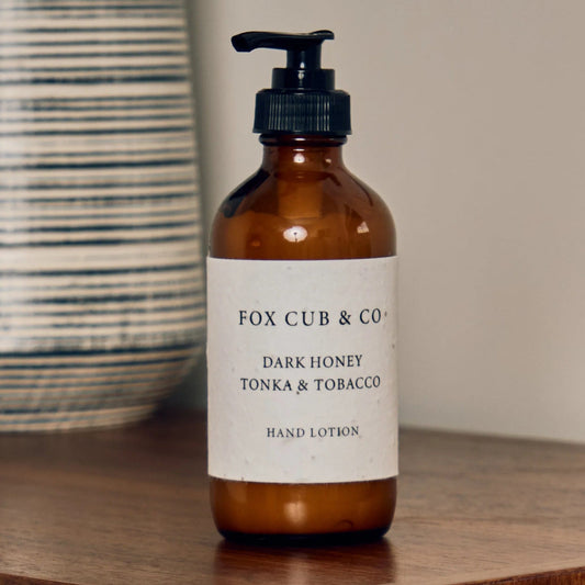 Creams & Ointments Fox Cub & Co. Hand Lotion Dark Honey, Tonka & Tobacco 27419