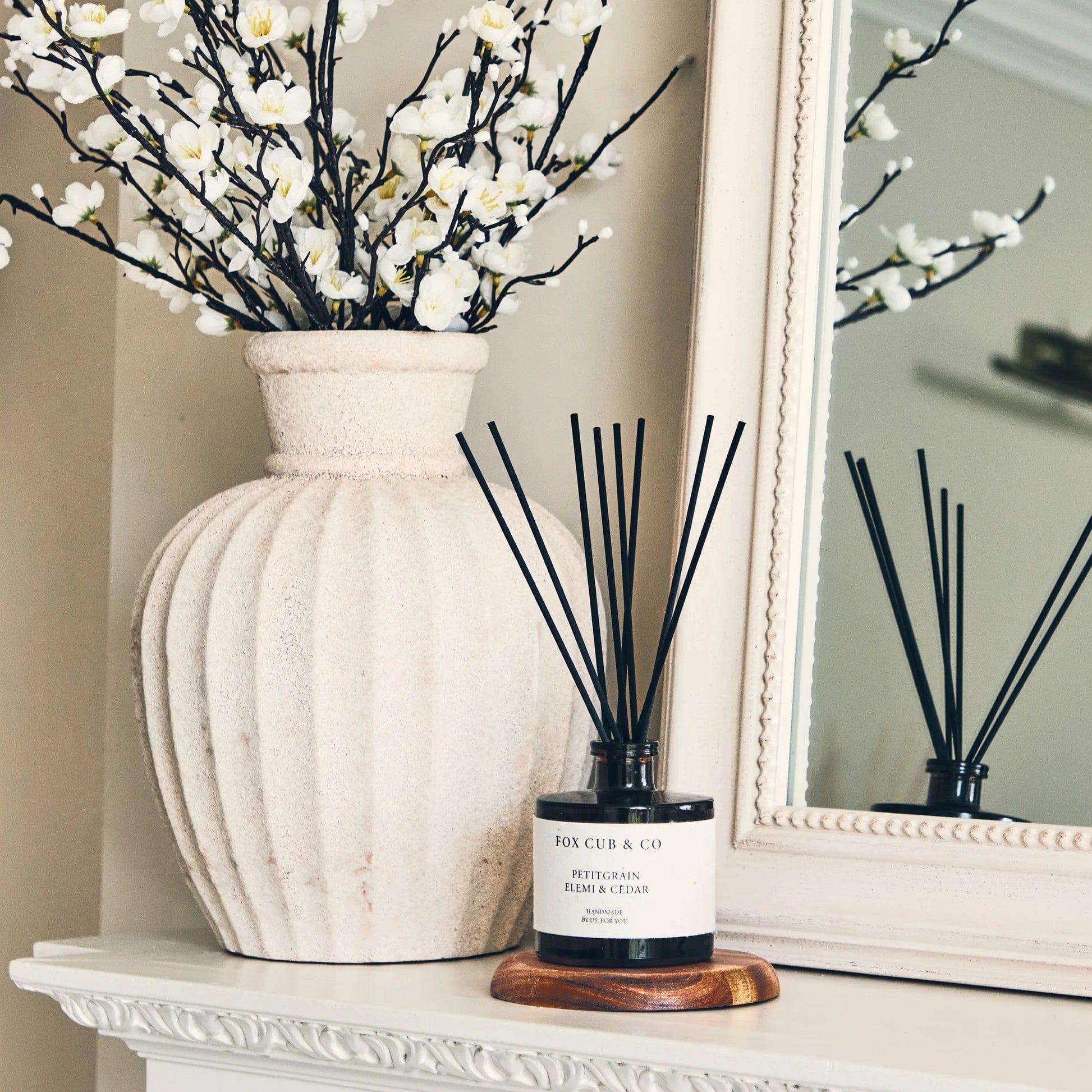 Other Candles Fox Cub & Co. Reed Diffuser Petitgrain, Elemi & Cedar 27410