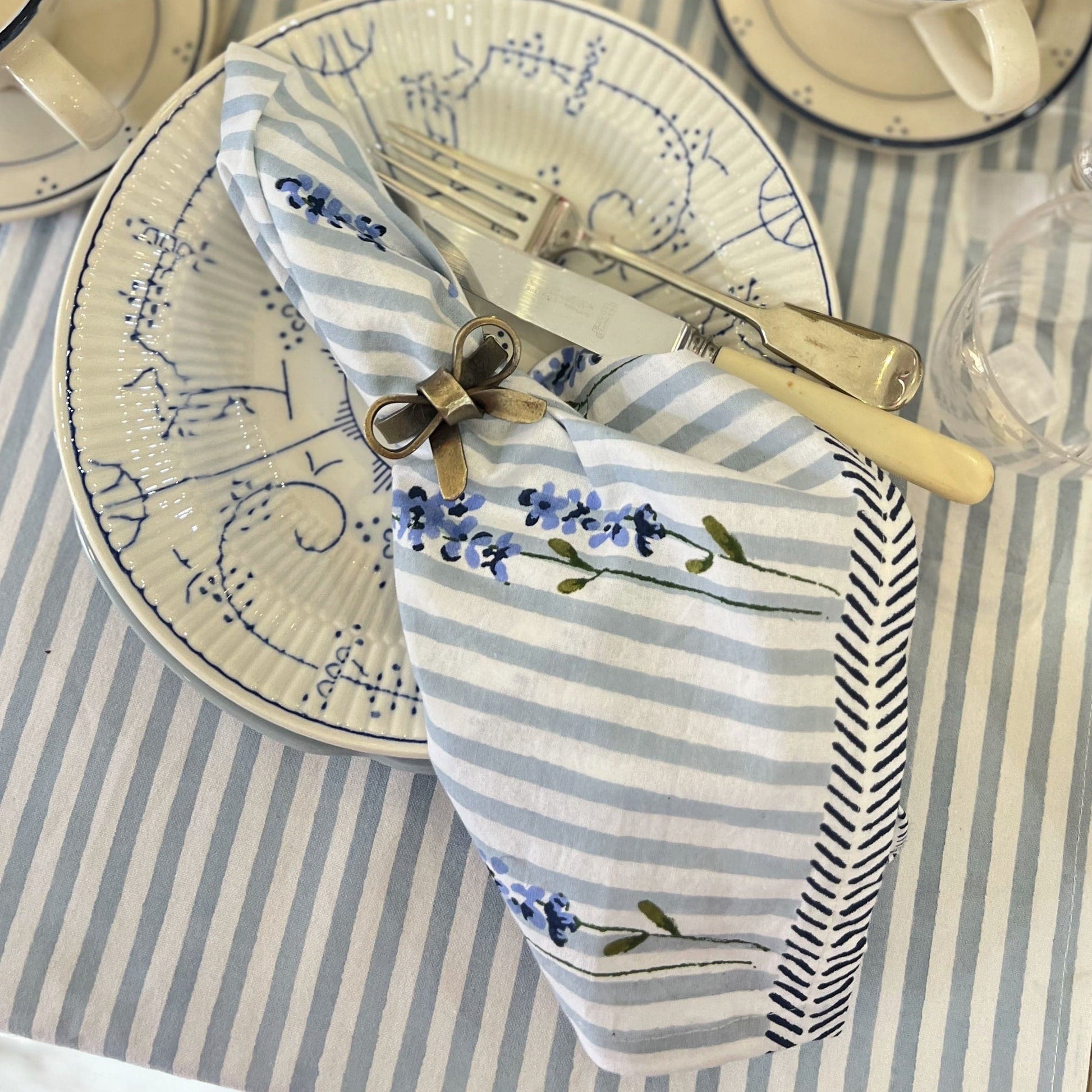 Cloth Hand Printed Napkin - English Lavender on Powder Blue Stripe 27984