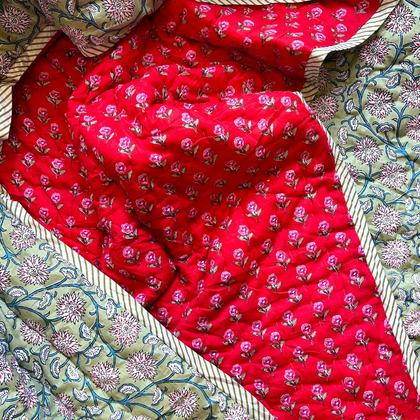 Quilt Handmade Quilt - Cottage Blossom Trail 27725