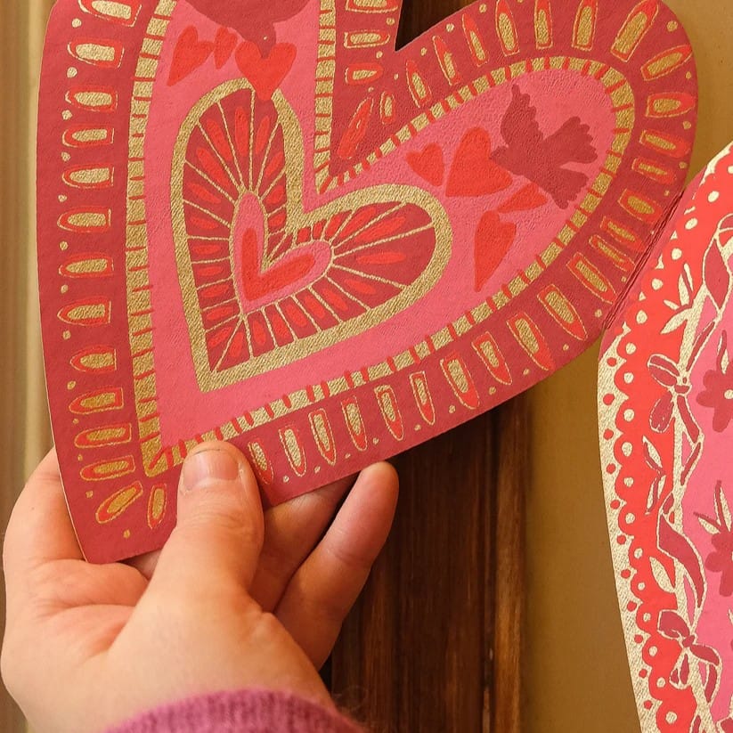 Greetings Cards & Stationery Hearts Concertina Garland 27067