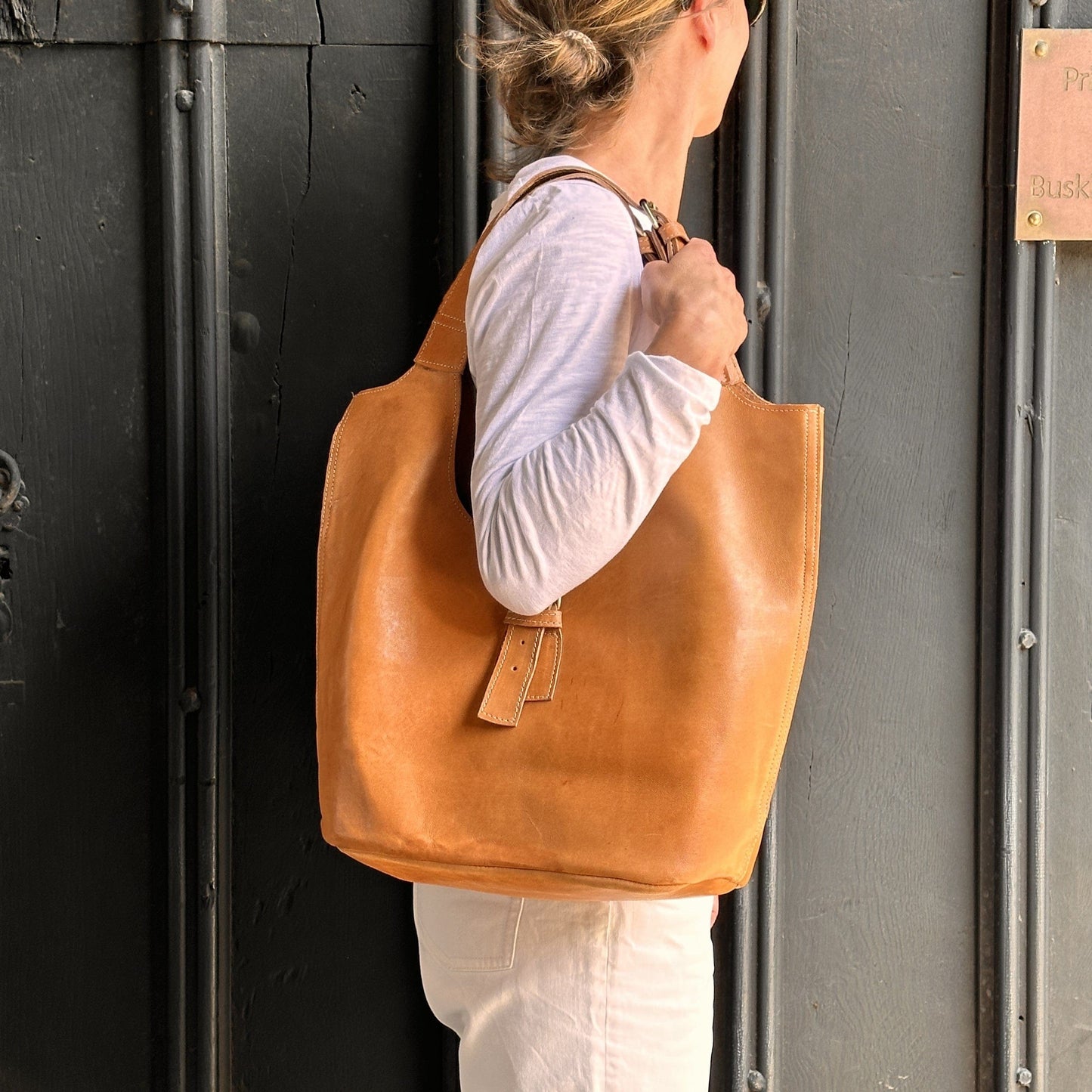 Leather Leather Buckle Bag - Tan 25151