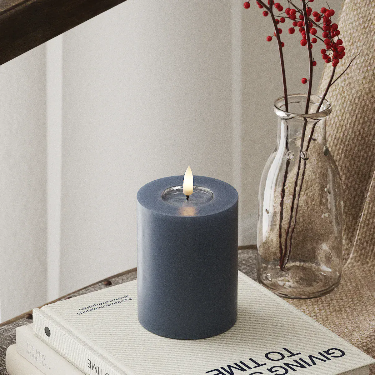 LED Candles LED Pillar Candle - Dia:7.5 cm x H: 10 cm Ice Blue 27592
