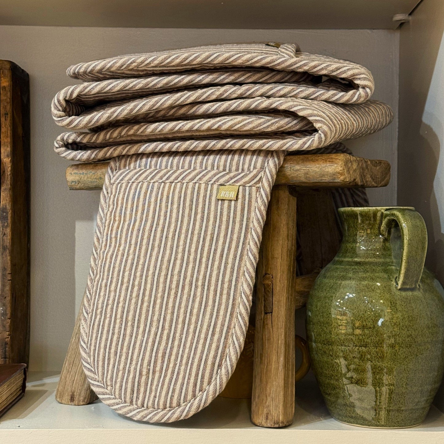 Kitchenalia Oven Glove