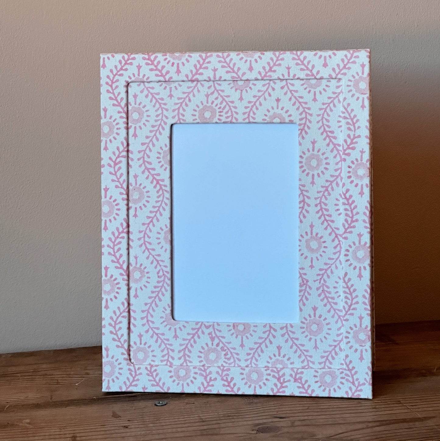 Misc Photo Frame - Handmade Block Print Wavy Pink 22959