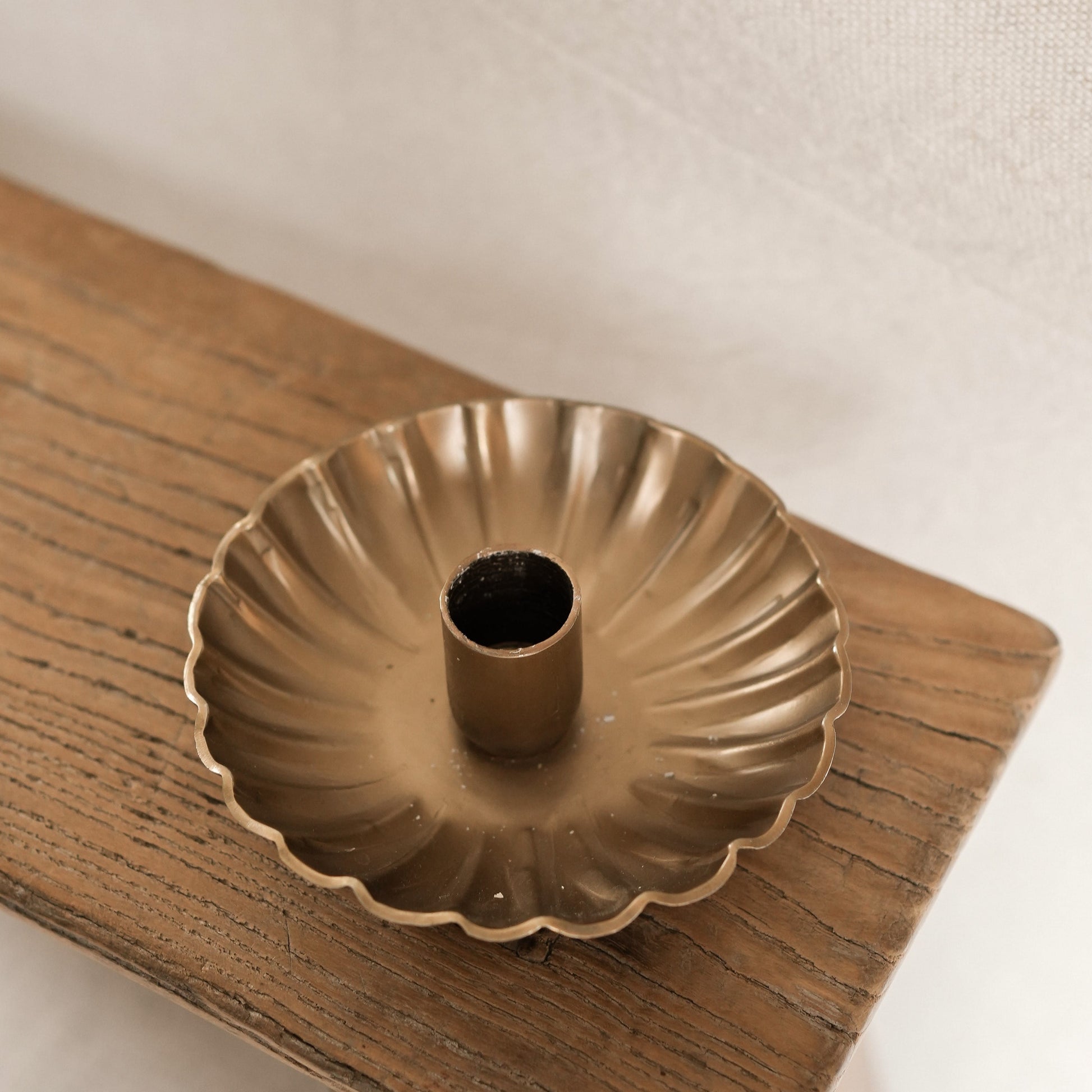 Pillar Candle Holders Scalloped Candle Holder 23463
