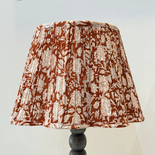 Empire Scalloped Lampshade - Chestnut Botanical