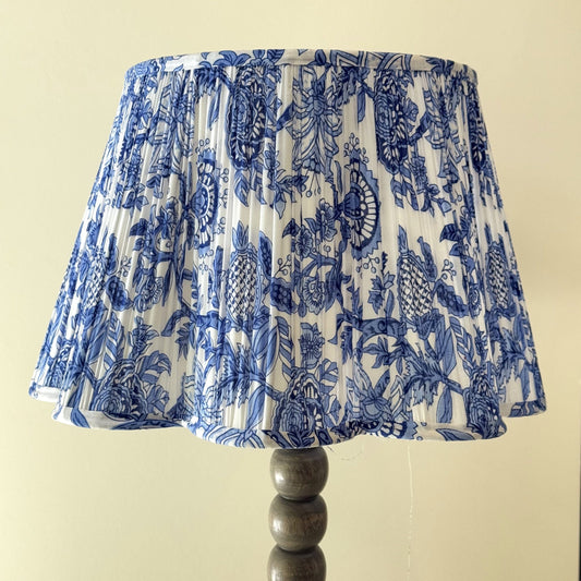 Empire Scalloped Lampshade - Delft Blues on White