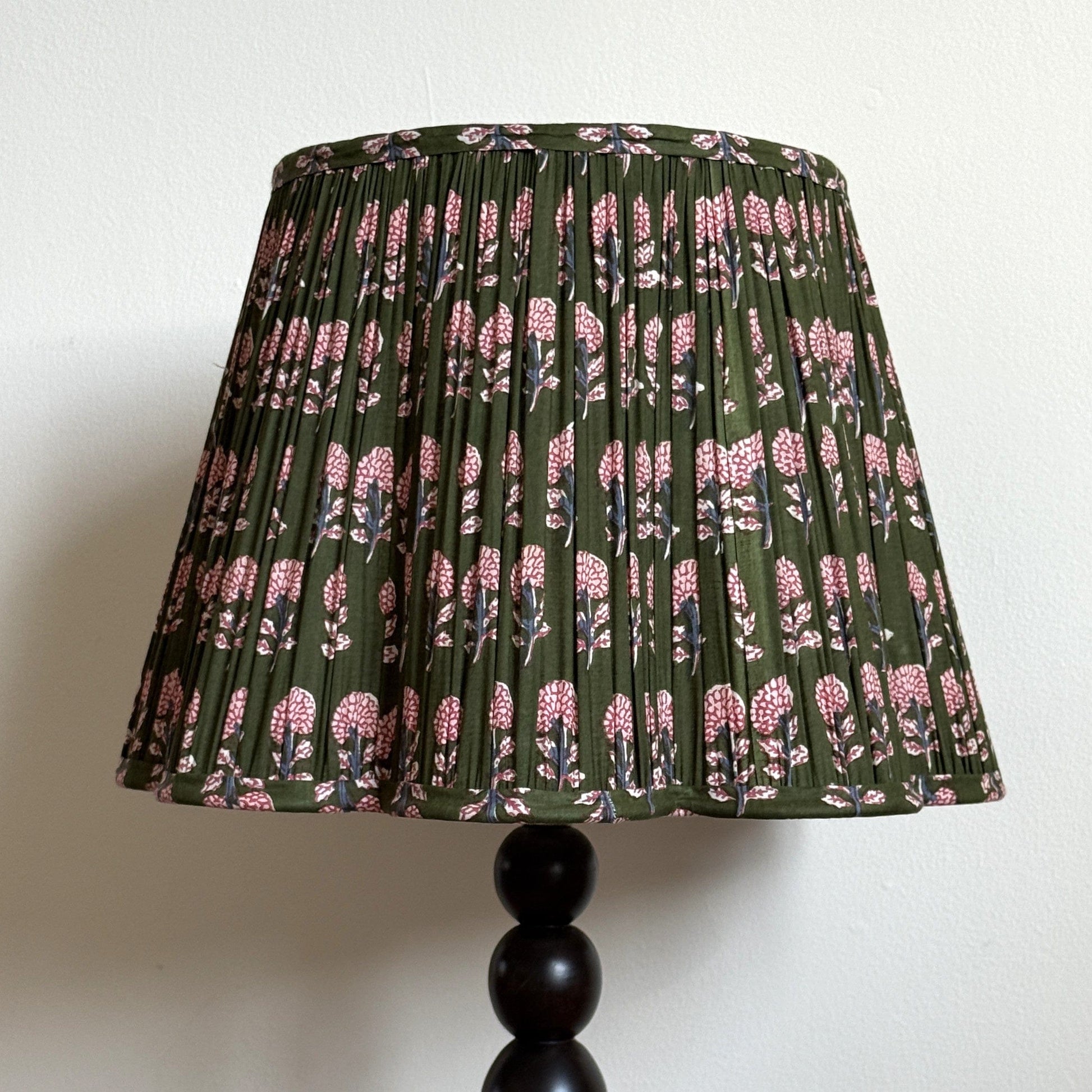 Empire/Scalloped Scalloped Lampshade - Pink Flowers on Spruce