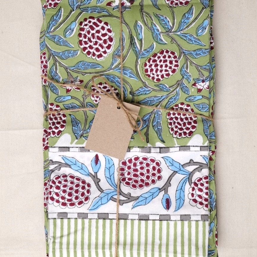 Tablecloths Tablecloth - Wild Loganberries - 250x150cm 27079