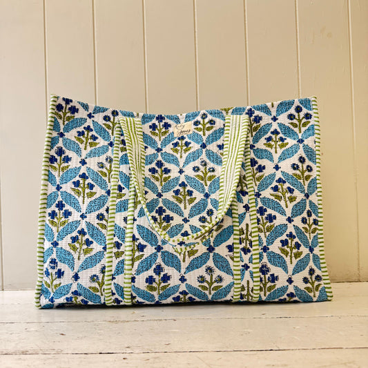 Tote Bags Tote - Blue Wildflowers Trellis 24280