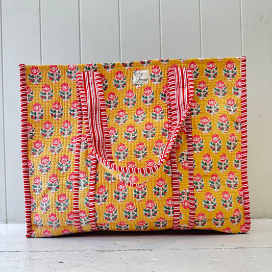 Tote Bags Tote - Coral Flowers on Sand 25051