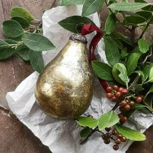 Xmas Tree Decorations, various Gold Pear 23580