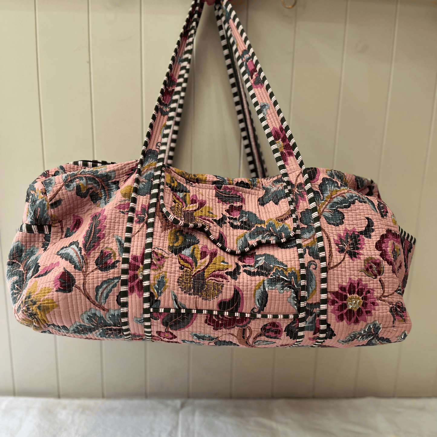 Weekender Bags Weekender Bag - Plum Botanical 25018