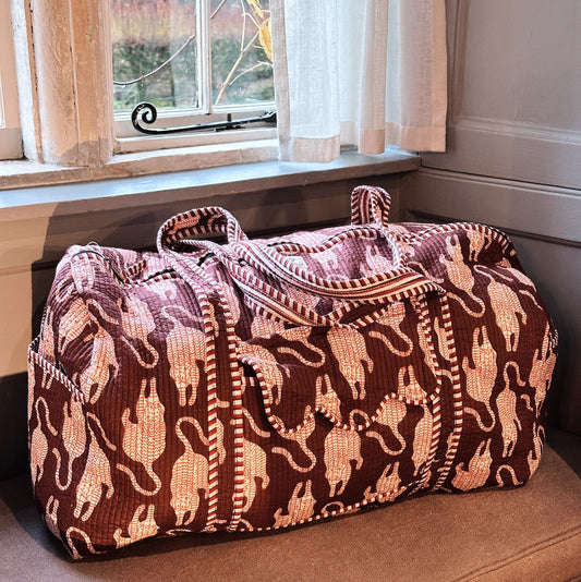 Weekender Bags Weekender - Red Tigers on Conker 26877