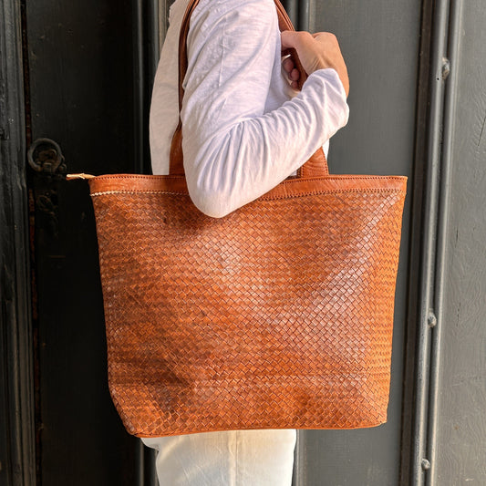 Leather Woven Leather Tote Bag - Tan 25149