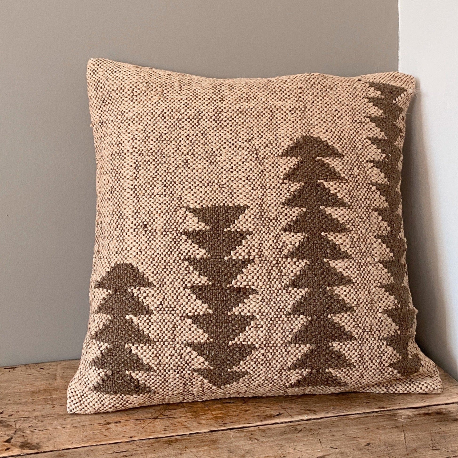 Vimla Cushions Cushion - Jute Kilim - 18x18 - Taupe Arrowheads 18432