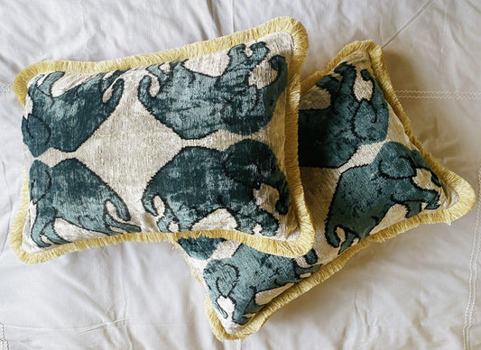 Cushions Elephant Silk Velvet Cushion 19118
