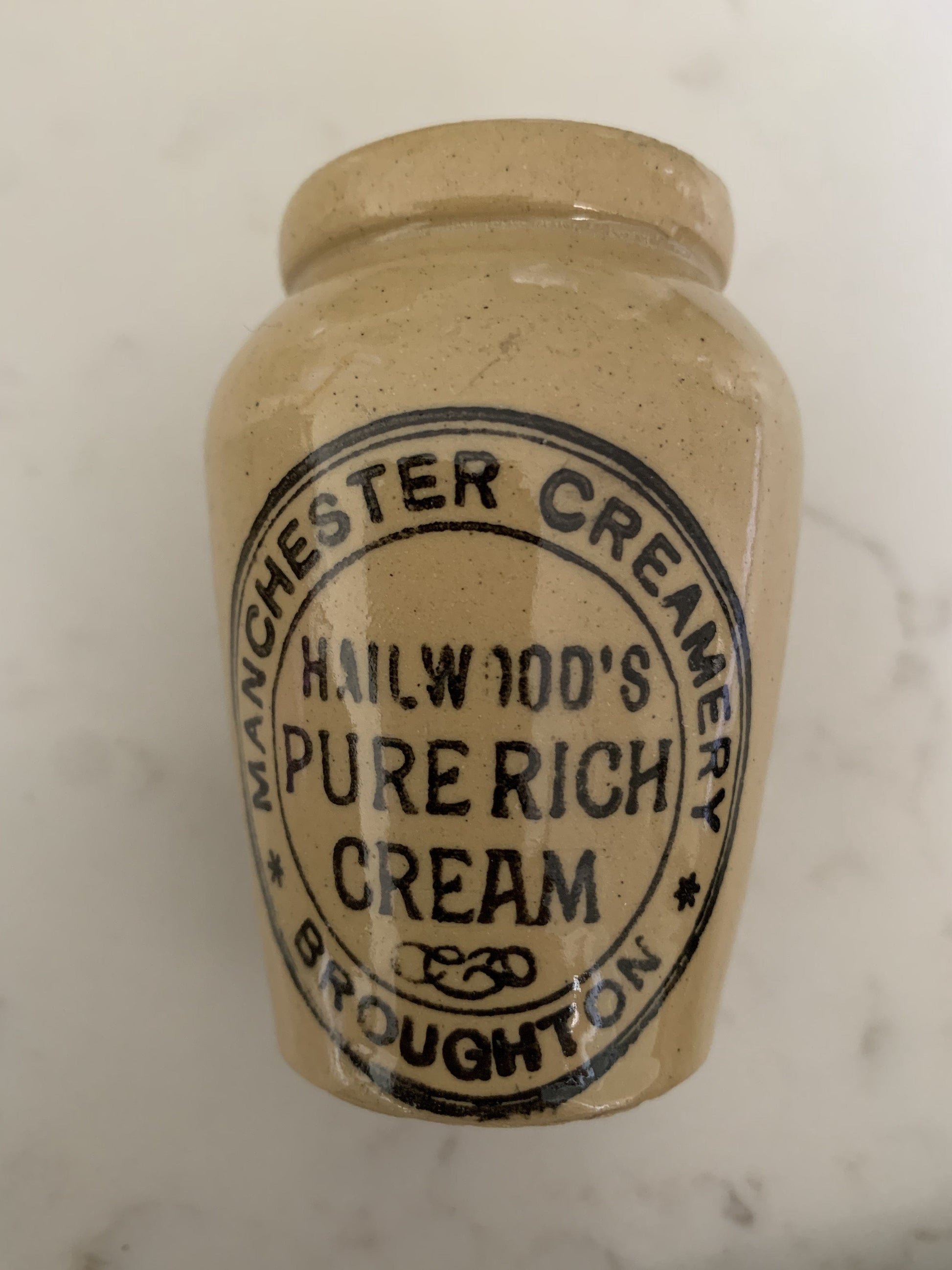 Vintage Miscellania Hailwood’s Broughton Manchester Creamery Jars No Cow on Pot 19741