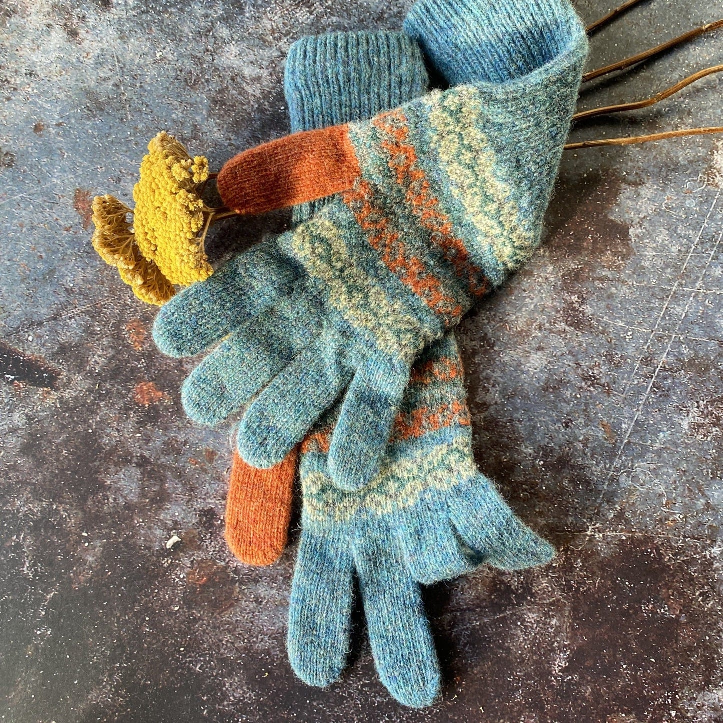 Louise Wedderburn Fashion Shetland Wool Fair Isle Gloves Mull - Blue 17588